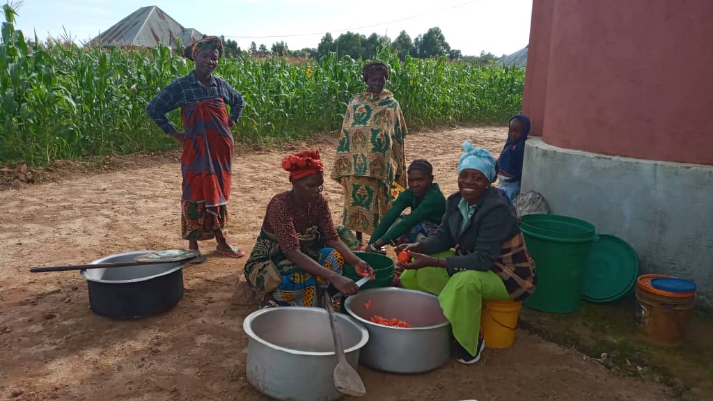 Oameni și stânci de poveste – de la Ibogo la Idangidungu